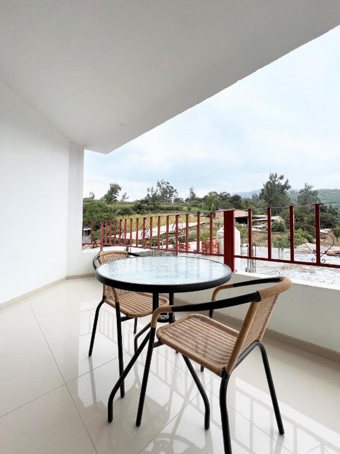Mancos Huascaran Inn מראה חיצוני תמונה